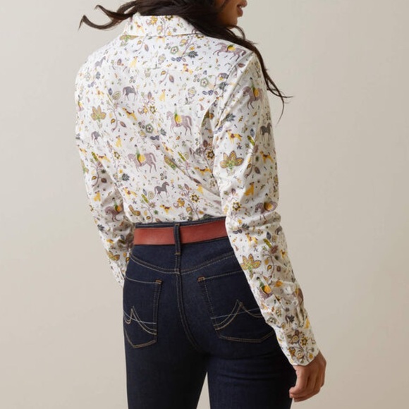 Ariat Women's Tomales Shirt - Folkore Print / Western / Equestrian Vibes - Picture 7 of 16